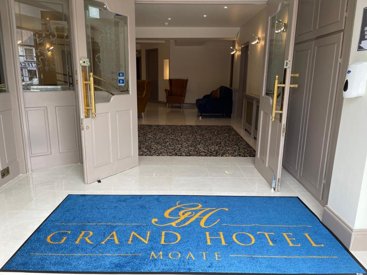 Grand Hotel Moate Kültér fotó